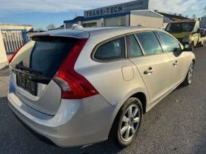 Volvo V60 Kombi Kinetic - Bild 3